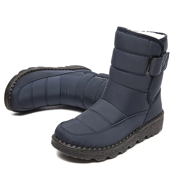Bota Cano Curto Matelassê Pelos