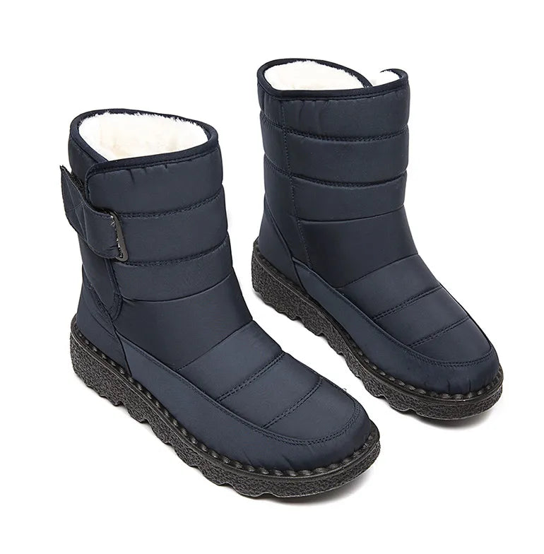 Bota Cano Curto Matelassê Pelos