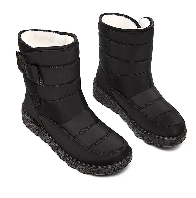 Bota Cano Curto Matelassê Pelos
