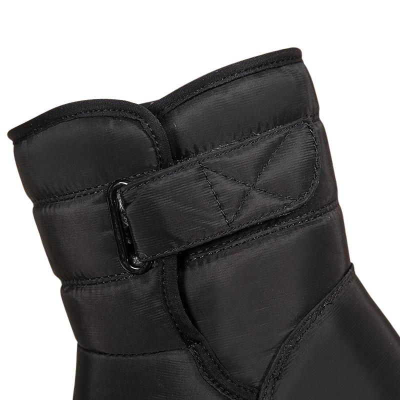 Bota Cano Curto Matelassê Pelos