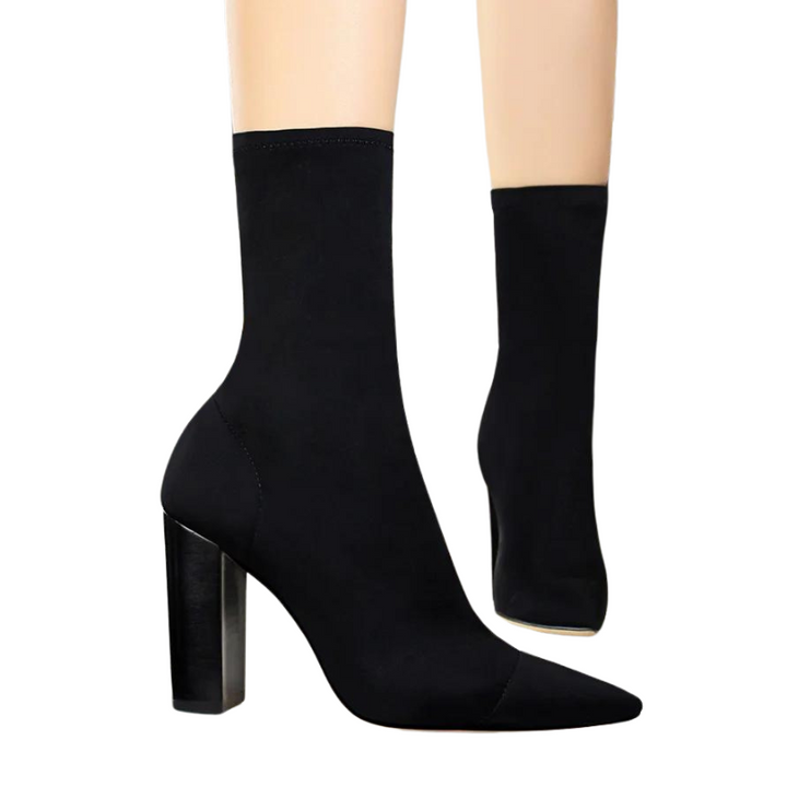 Bota Cano Curto Bico Fino
