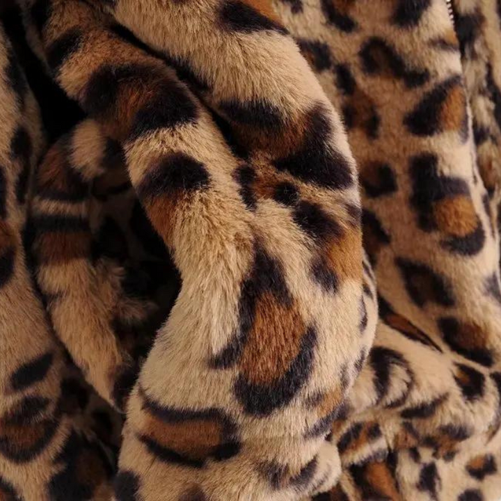Jaqueta Pelúcia Animal Print Leopardo