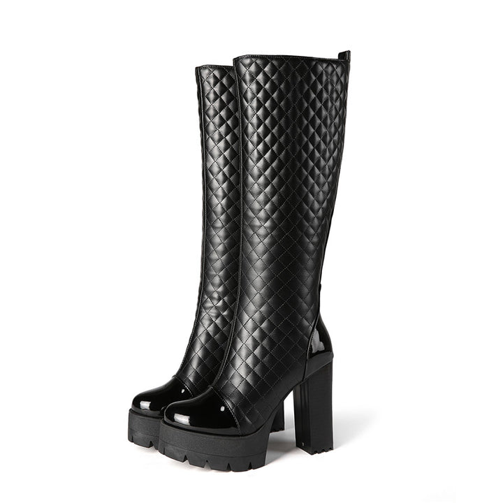 Bota Matelassê Cano Longo Tratorada