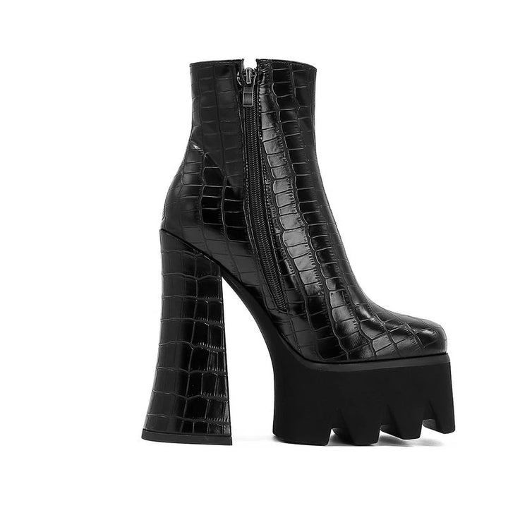 Bota Cano Curto Croco Sola Tratorada