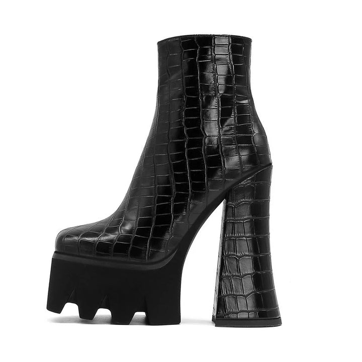 Bota Cano Curto Croco Sola Tratorada