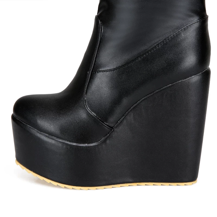 Bota Over The Knee Plataforma Renda