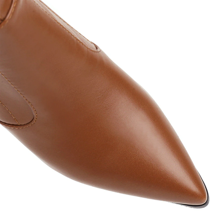 Bota Over The Knee Bico Fino Salto Flare