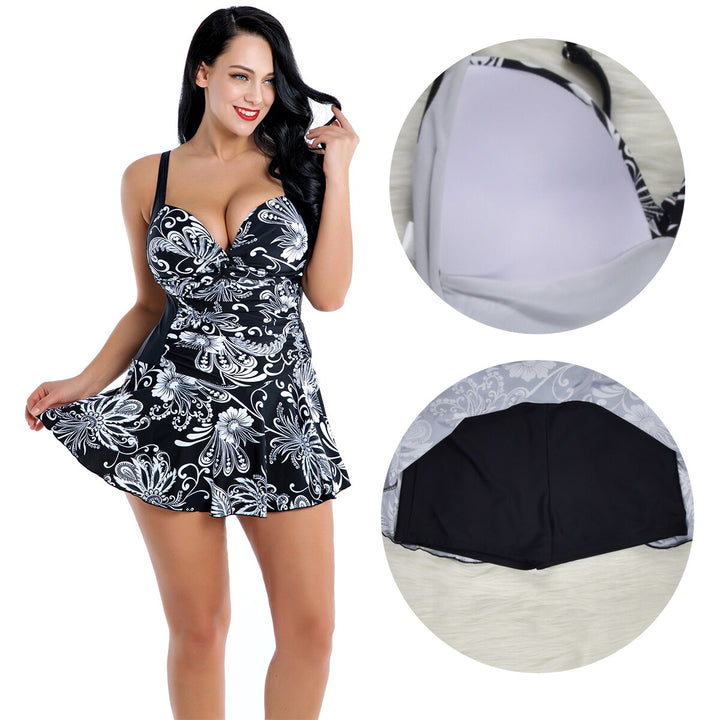 Maiô Com Saia Estampado Plus Size