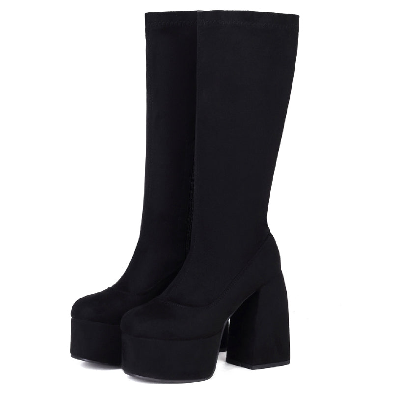 Bota Cano Médio Salto Bloco Preto