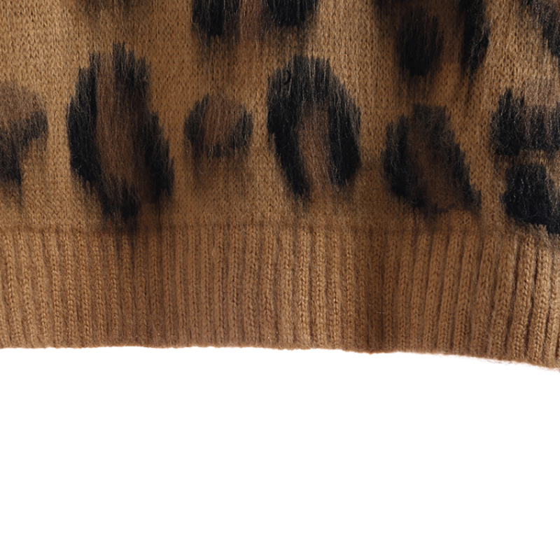 Suéter de Tricô Estampado Animal Print Onça