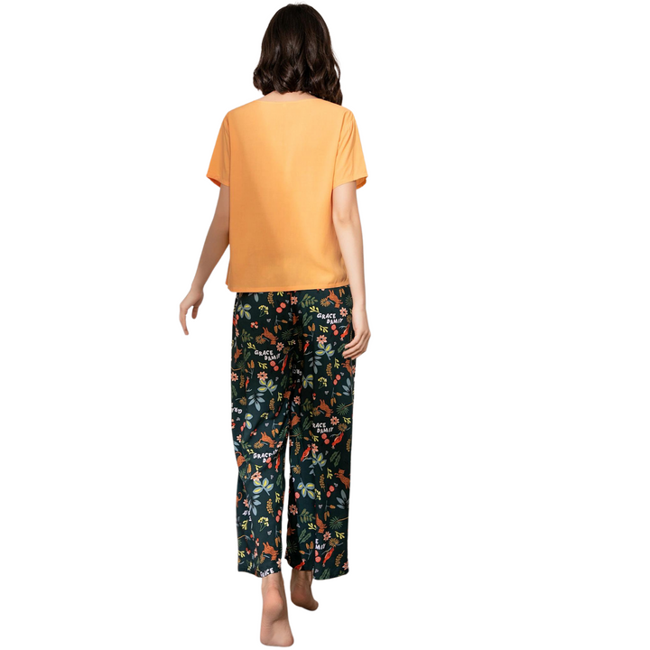 Pijama Camisa Manga Curta e Calça Estampado Fauna