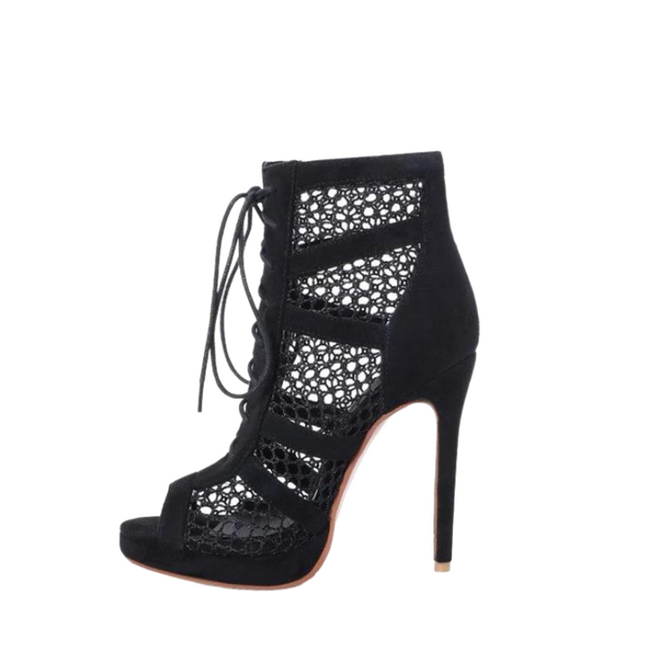 Open Boot Suede Com Detalhe Vazado